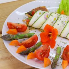 Asperges - pineapple - nectarines - rollen